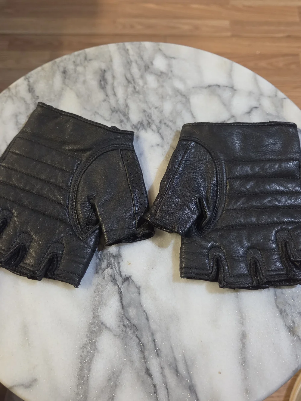 Harley-Davidson Black Fingerless Perforated Leather Riding Gloves